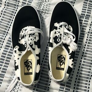 Vans sneakers- never worn
